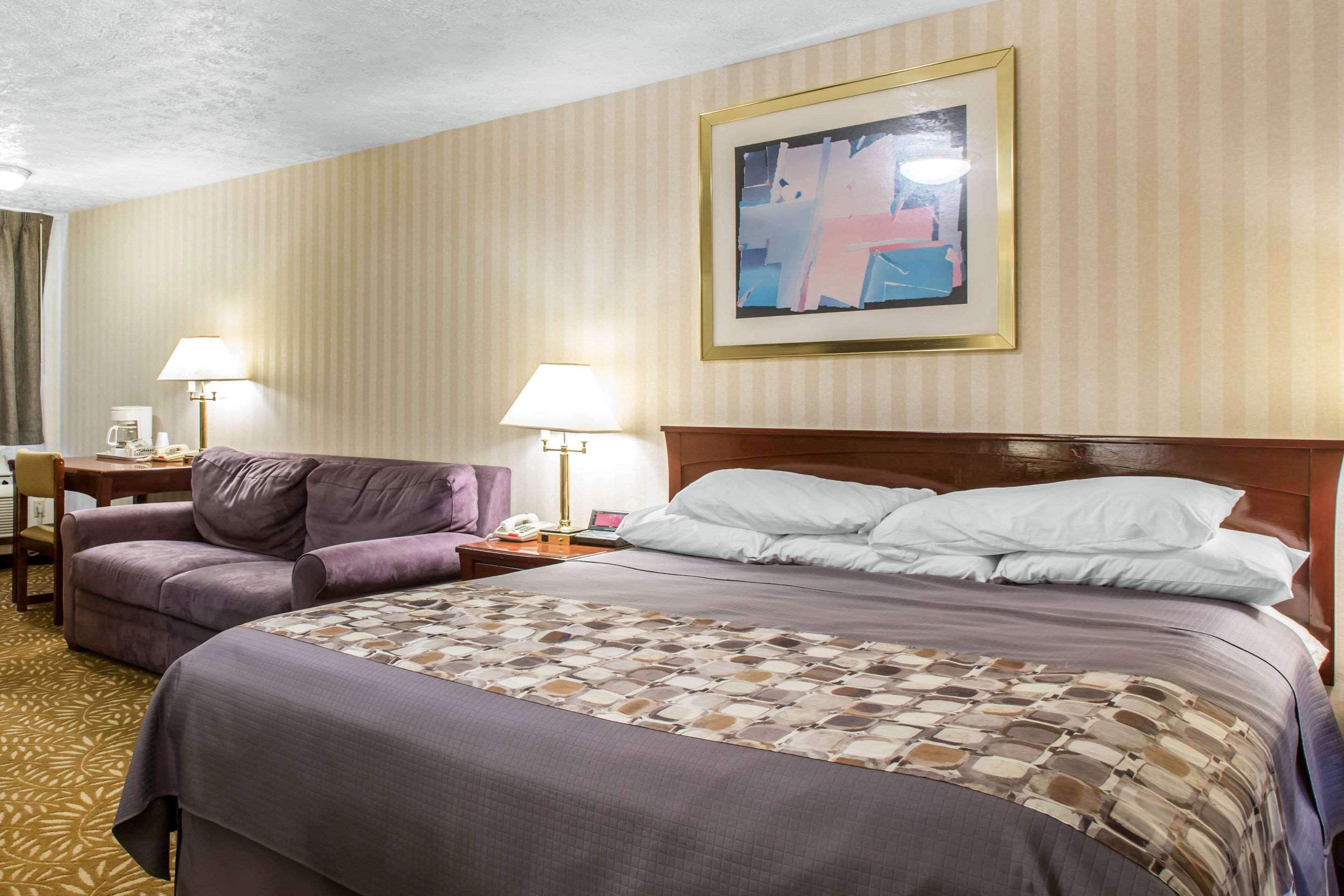 Rodeway Inn & Suites Branford - Guilford Kültér fotó