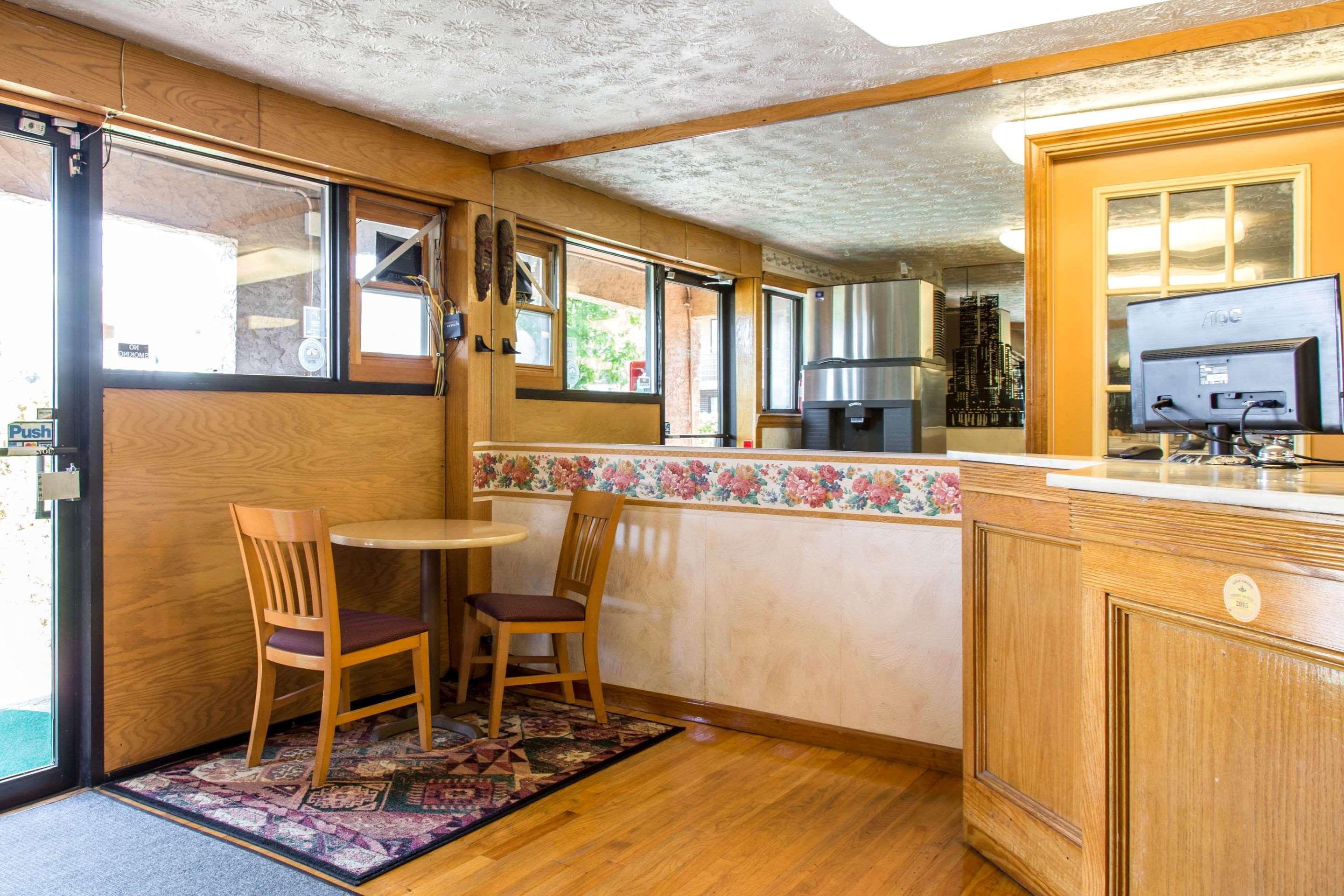 Rodeway Inn & Suites Branford - Guilford Kültér fotó